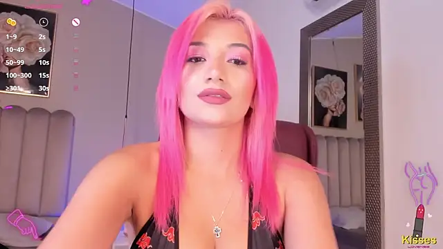 Emma Thompsson online show from March 2025 01:42:02 AM