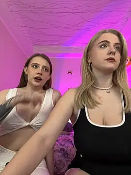 your favoritegirls online show from February 2025 04:36:02 PM