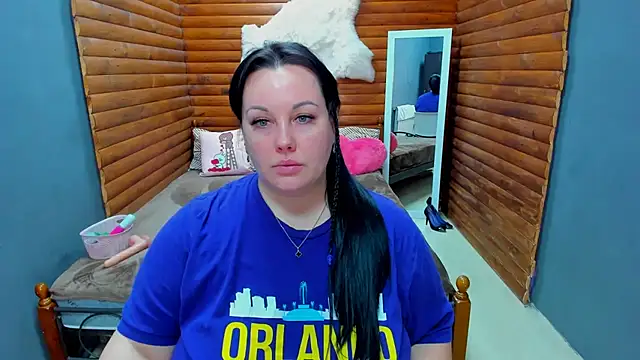 Snapshot of BubbleEmma chatting on January 2025 07:27:01 PM BubbleEmma online show from January 2025 07:27:01 PM