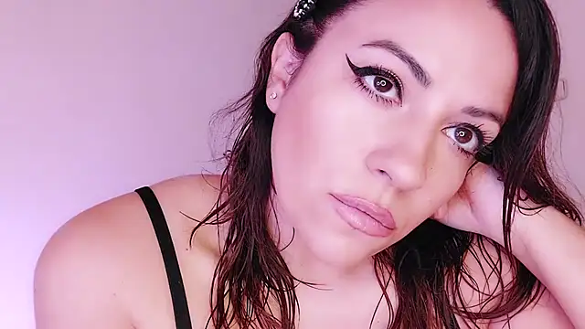 Latina hot2024 online show from March 2025 10:35:02 AM