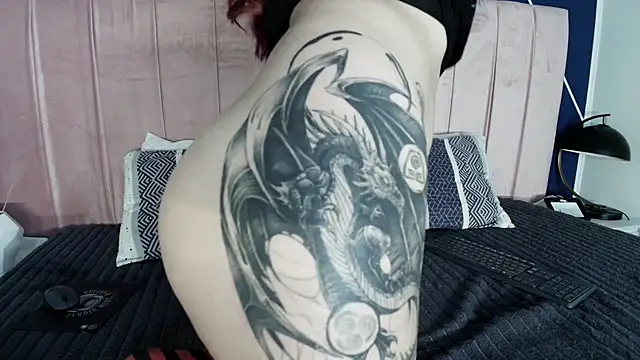 Adeelinee online show from March 2025 11:02:01 PM