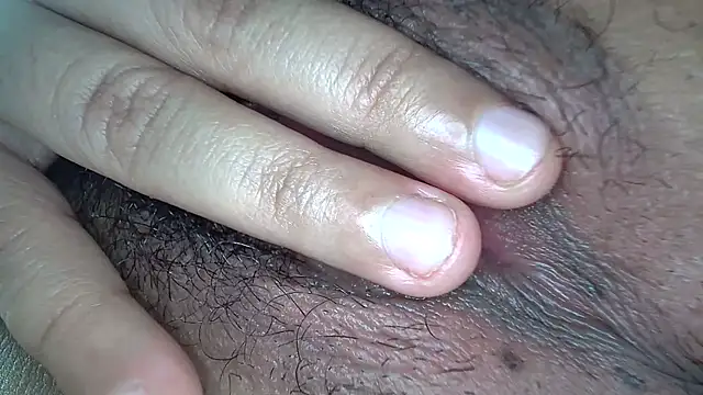 white sexy  online show from November 2025 10:25:01 AM