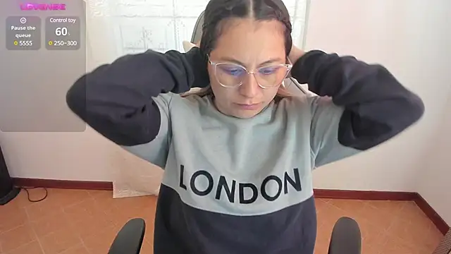 samantha  wilson online show from December 2024 01:38:02 PM