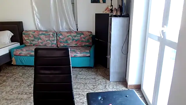 danasantoreal online show from April 2026 08:15:01 AM