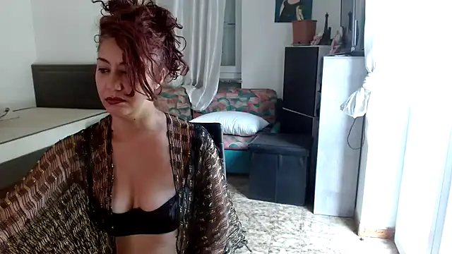 danasantoreal online show from July 2026 07:39:02 AM