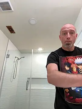 El Gizmo online show from November 2025 07:52:02 PM