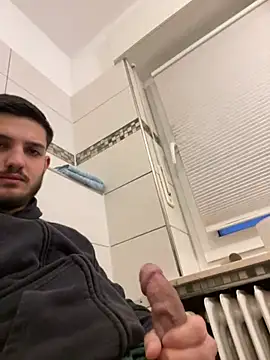 Snapshot of Furko_33 chatting on December 2024 03:43:02 PM Furko 33 online show from December 2024 03:43:02 PM