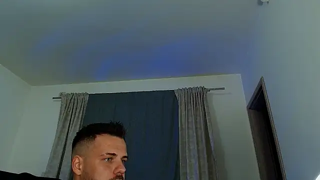 juliusmasters online show from October 2025 06:39:01 PM