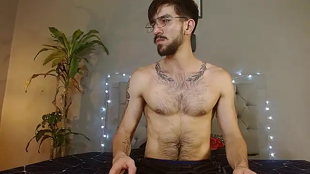 Mr WhiteCock online show from February 2025 06:52:01 PM