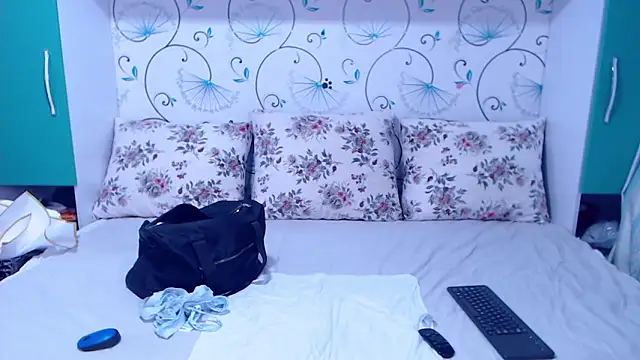 demiemorre online show from January 2025 10:44:01 AM