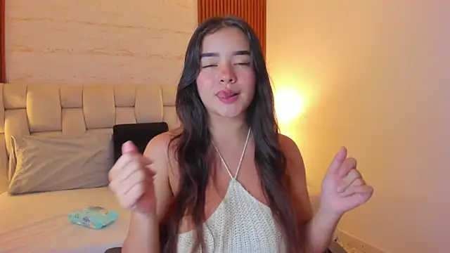 SophiaWylde online show from February 2025 03:44:02 AM