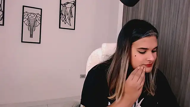 Snapshot of Kathee_zep chatting on November 2025 04:59:01 AM Kathee zep online show from November 2025 04:59:01 AM