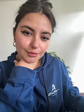 sukhakunis1 online show from November 2025 03:33:02 PM