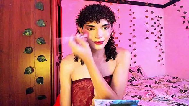 Snapshot of lucianromero chatting on September 2025 04:36:02 AM lucianromero online show from September 2025 04:36:02 AM