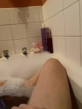 Russell1508 online show from January 2025 04:37:01 PM