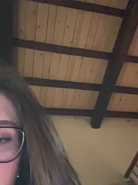 Its Jade online show from February 2025 09:59:02 PM