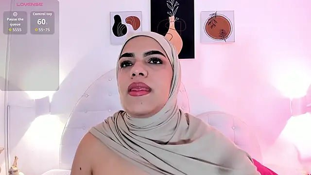 Umarani  online show from September 2025 06:41:02 PM