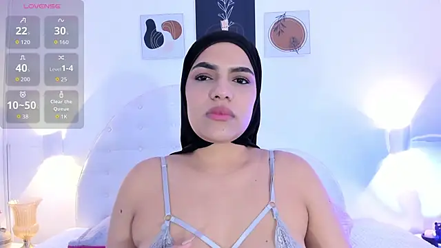 Umarani  online show from September 2025 06:31:02 PM