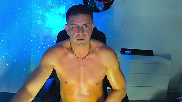 petr37pol online show from April 2026 10:56:02 PM