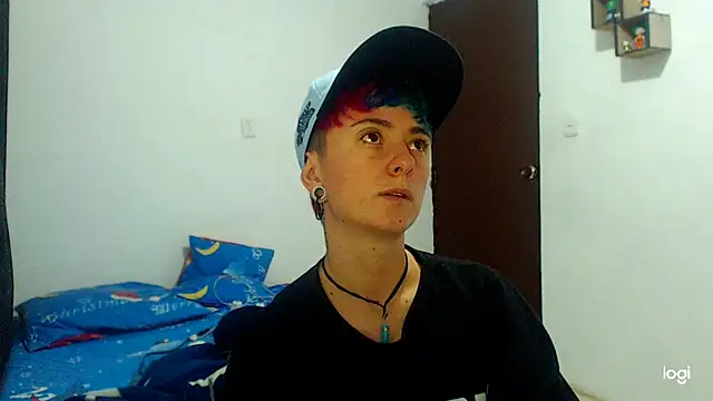tomboyblue online show from December 2024 03:20:01 AM