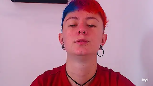 tomboyblue online show from December 2024 05:37:01 PM