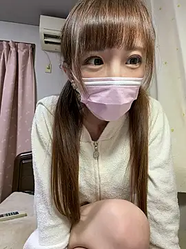 Snapshot of shihori_s2 chatting on November 2025 01:00:02 PM shihori s2 online show from November 2025 01:00:02 PM