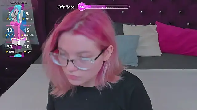 Lisa Adam online show from October 2025 06:05:02 PM