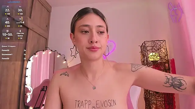 Snapshot of violet_ch chatting on January 2025 07:24:01 PM violet ch online show from January 2025 07:24:01 PM