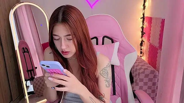 Snapshot of violet_ch chatting on September 2025 05:24:02 PM violet ch online show from September 2025 05:24:02 PM