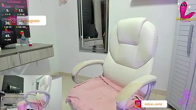 Snapshot of dahian_carter chatting on February 2026 01:38:02 PM dahian carter online show from February 2026 01:38:02 PM