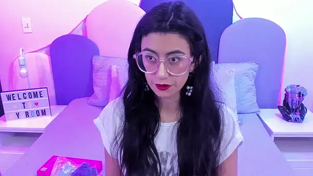 Snapshot of SophieGomez22 chatting on February 2025 11:25:02 AM SophieGomez22 online show from February 2025 11:25:02 AM