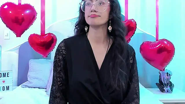 Snapshot of SophieGomez22 chatting on February 2025 02:12:02 PM SophieGomez22 online show from February 2025 02:12:02 PM