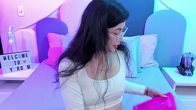 Snapshot of SophieGomez22 chatting on February 2025 11:17:02 AM SophieGomez22 online show from February 2025 11:17:02 AM