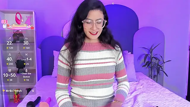 Snapshot of SophieGomez22 chatting on September 2025 11:20:02 AM SophieGomez22 online show from September 2025 11:20:02 AM