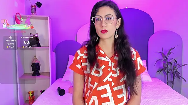 Snapshot of SophieGomez22 chatting on October 2025 11:30:01 AM SophieGomez22 online show from October 2025 11:30:01 AM