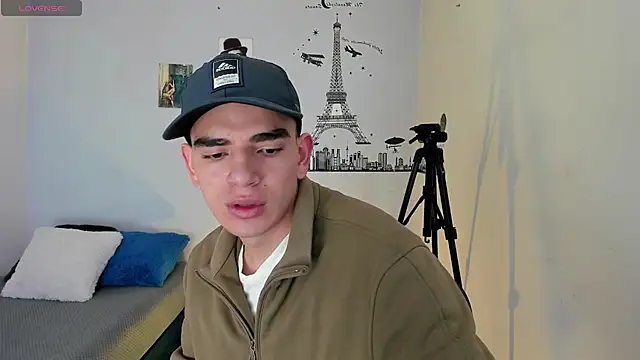 Ares Johnson online show from December 2024 12:18:01 AM