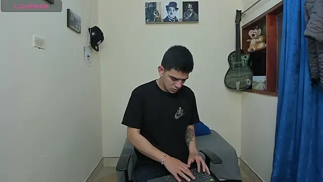 Ares Johnson online show from February 2025 12:58:02 PM