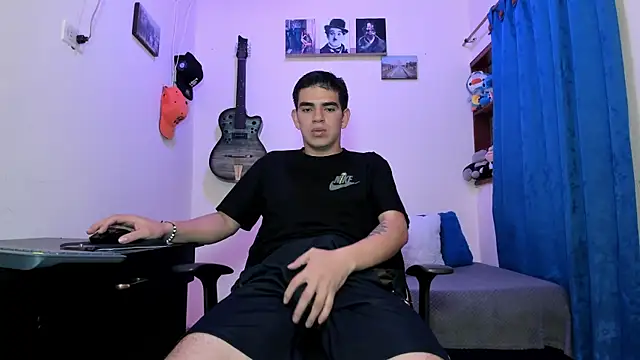 Ares Johnson online show from February 2025 06:43:01 PM