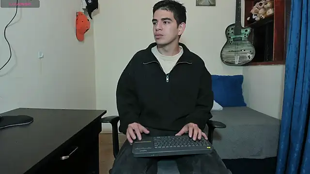 Ares Johnson online show from February 2025 11:41:02 AM
