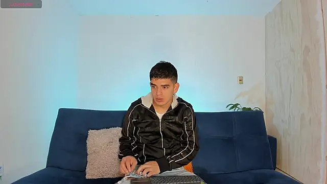 Ares Johnson online show from September 2025 02:06:02 PM