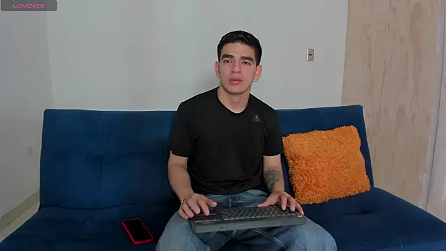 Ares Johnson online show from September 2025 12:28:01 PM