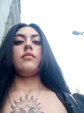 Snapshot of Mazikeen-- chatting on December 2024 10:04:02 PM Mazikeen-- online show from December 2024 10:04:02 PM