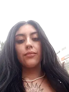 Snapshot of Mazikeen-- chatting on December 2024 10:34:01 PM Mazikeen-- online show from December 2024 10:34:01 PM