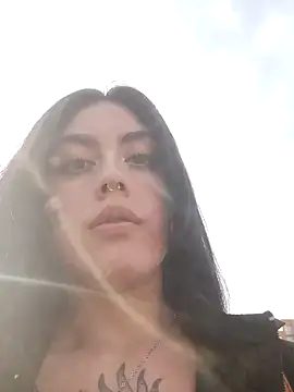 Snapshot of Mazikeen-- chatting on February 2025 10:17:02 PM Mazikeen-- online show from February 2025 10:17:02 PM