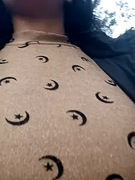 Snapshot of Mazikeen-- chatting on February 2025 10:42:02 PM Mazikeen-- online show from February 2025 10:42:02 PM