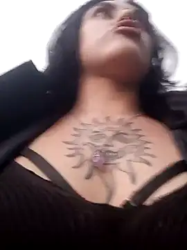 Snapshot of Mazikeen-- chatting on February 2025 11:15:01 PM Mazikeen-- online show from February 2025 11:15:01 PM