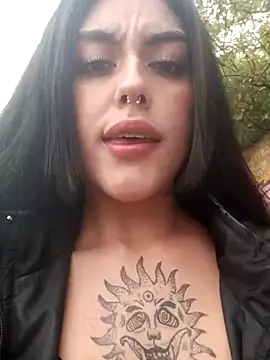 Snapshot of Mazikeen-- chatting on March 2025 10:32:02 PM Mazikeen-- online show from March 2025 10:32:02 PM