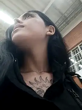 Snapshot of Mazikeen-- chatting on March 2025 11:34:02 PM Mazikeen-- online show from March 2025 11:34:02 PM