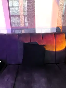 Mazikeen-- online show from February 2026 11:01:01 PM