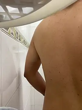 DanielGomez9 online show from April 2026 02:34:01 PM